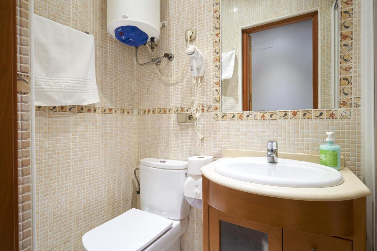 Bv Rooms Madrid Exterior photo